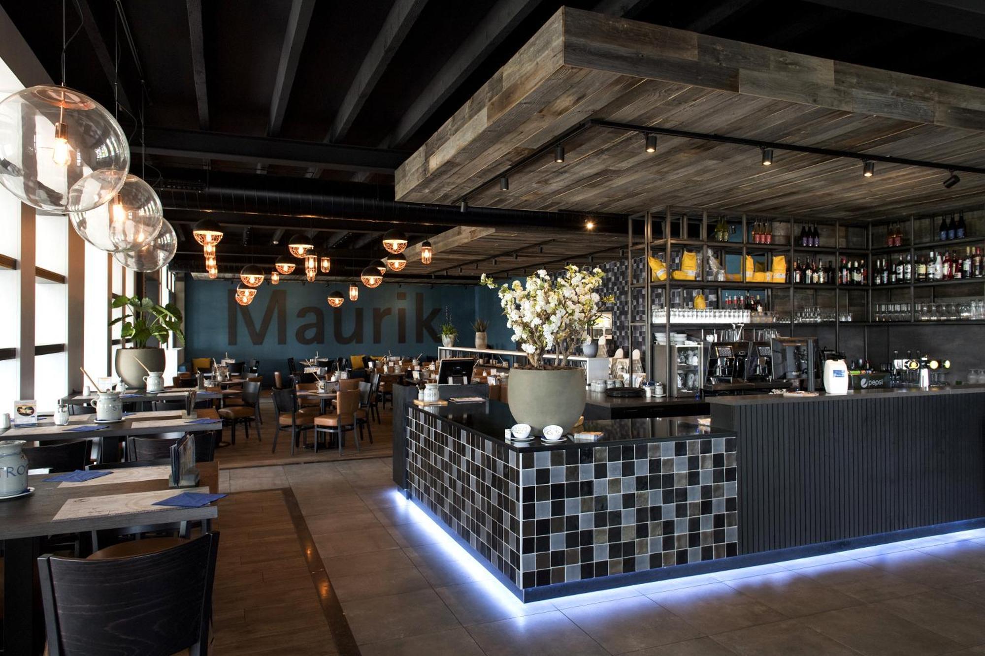 Vakantiepark Eiland Van Maurik ภายนอก รูปภาพ